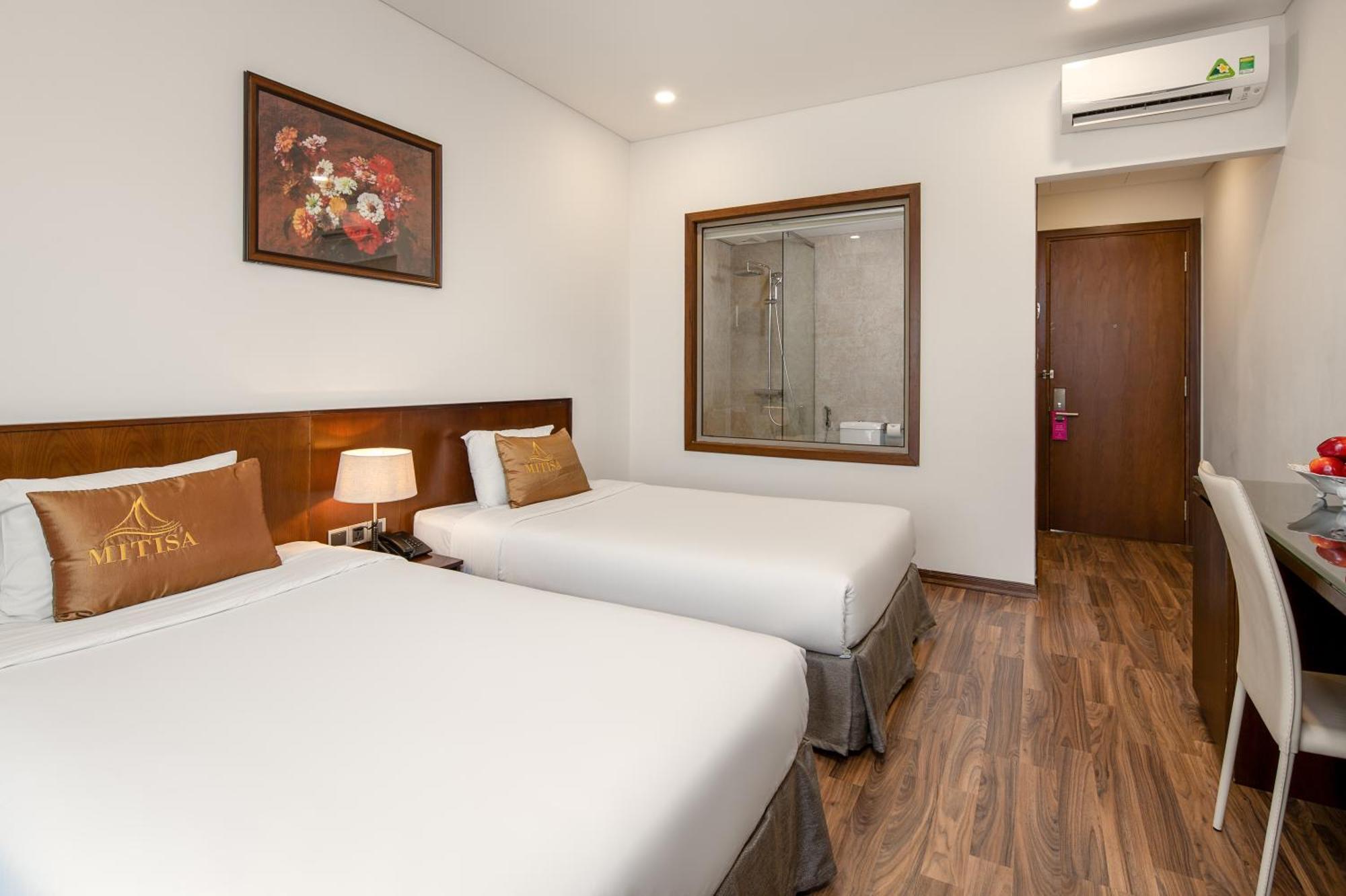 Mitisa Hotel Da Nang - Near Dragon Bridge Buitenkant foto