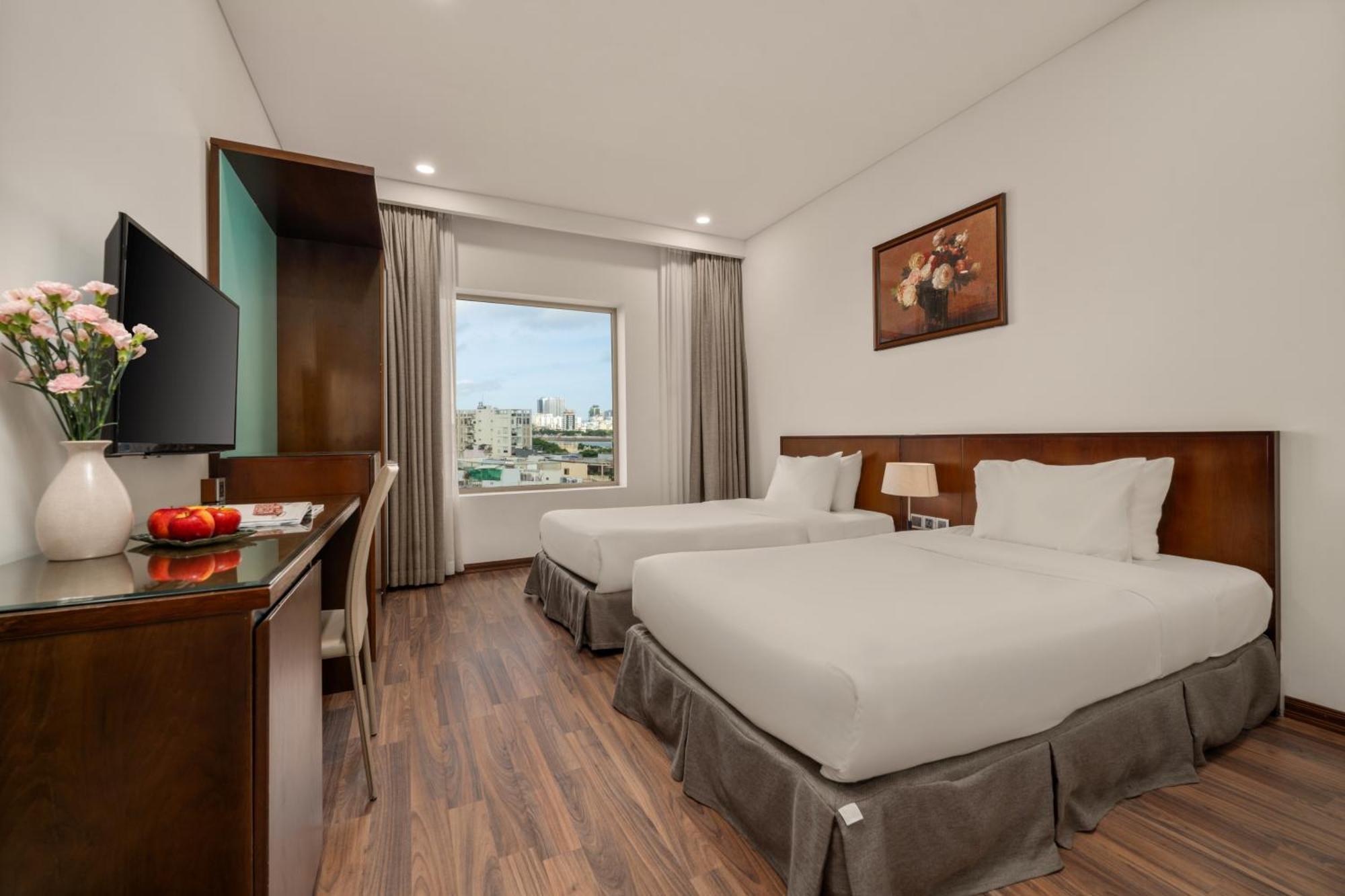 Mitisa Hotel Da Nang - Near Dragon Bridge Buitenkant foto